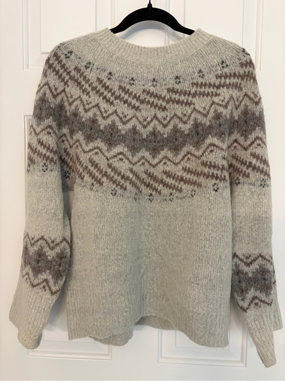 Aritzia Wilfred Harlow Sweater